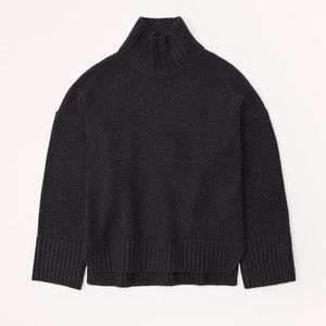 Abercrombie Tuckable Easy Turtleneck Sweater Oversized - Medium